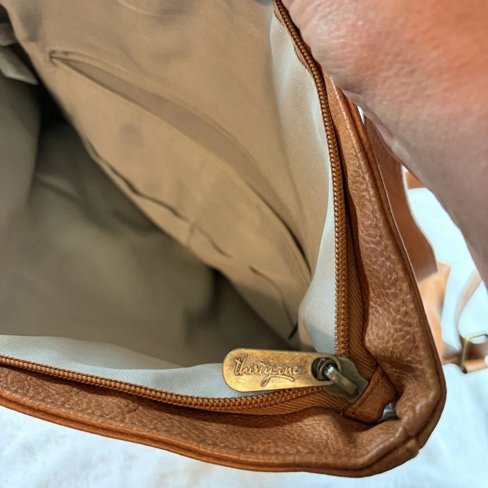 Thirty-One High Street Backpack Caramel Distressed Pebble Bag Tote Vegan Leather